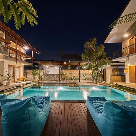 Kubu Tropis Hotel Ubud Exterior foto