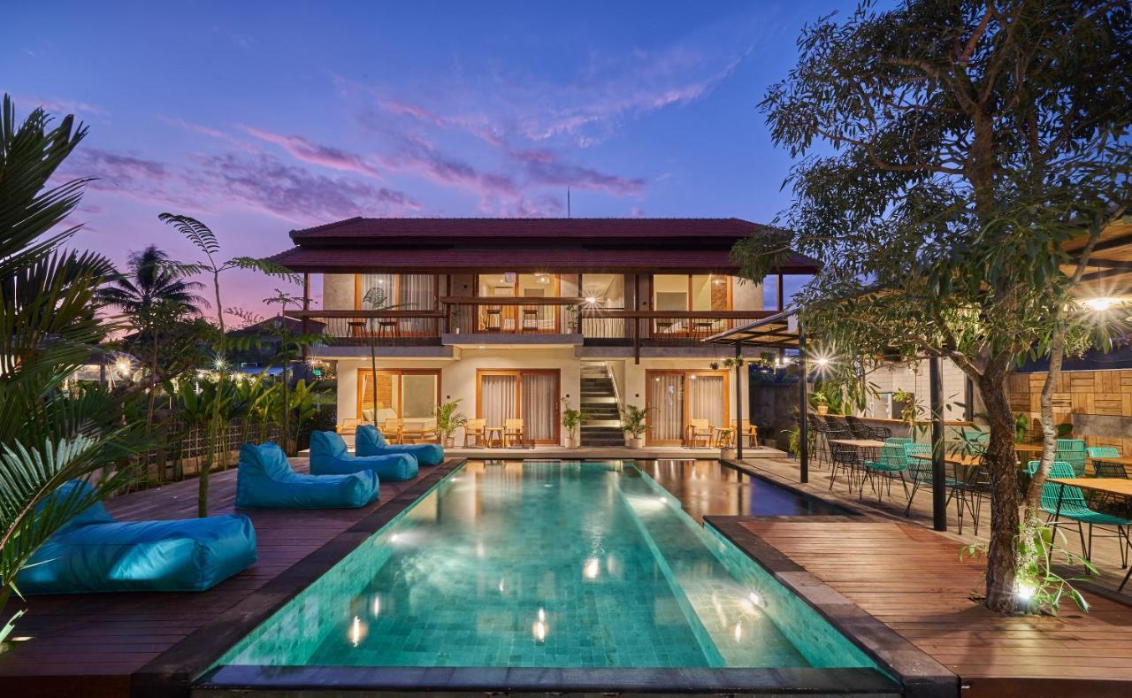 Kubu Tropis Hotel Ubud Exterior foto