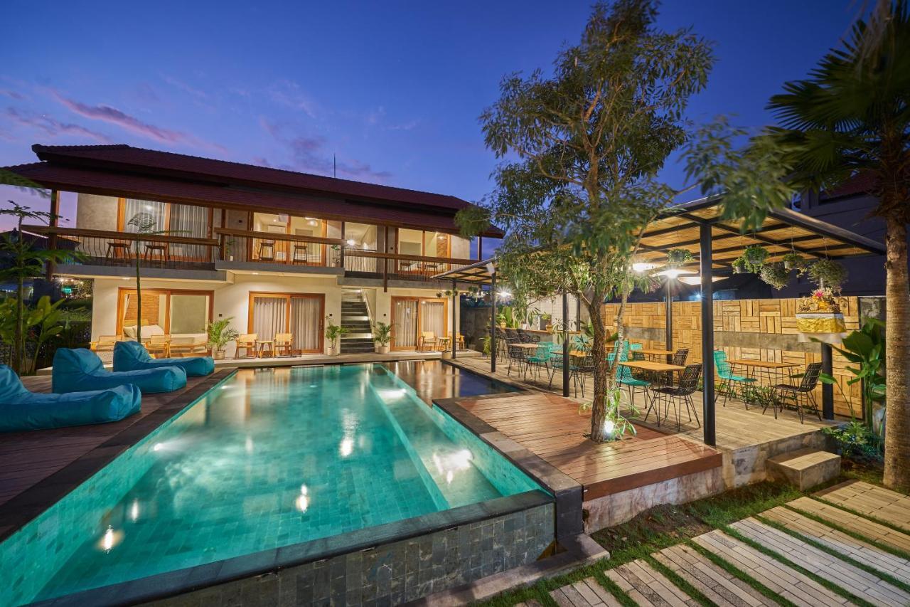 Kubu Tropis Hotel Ubud Exterior foto